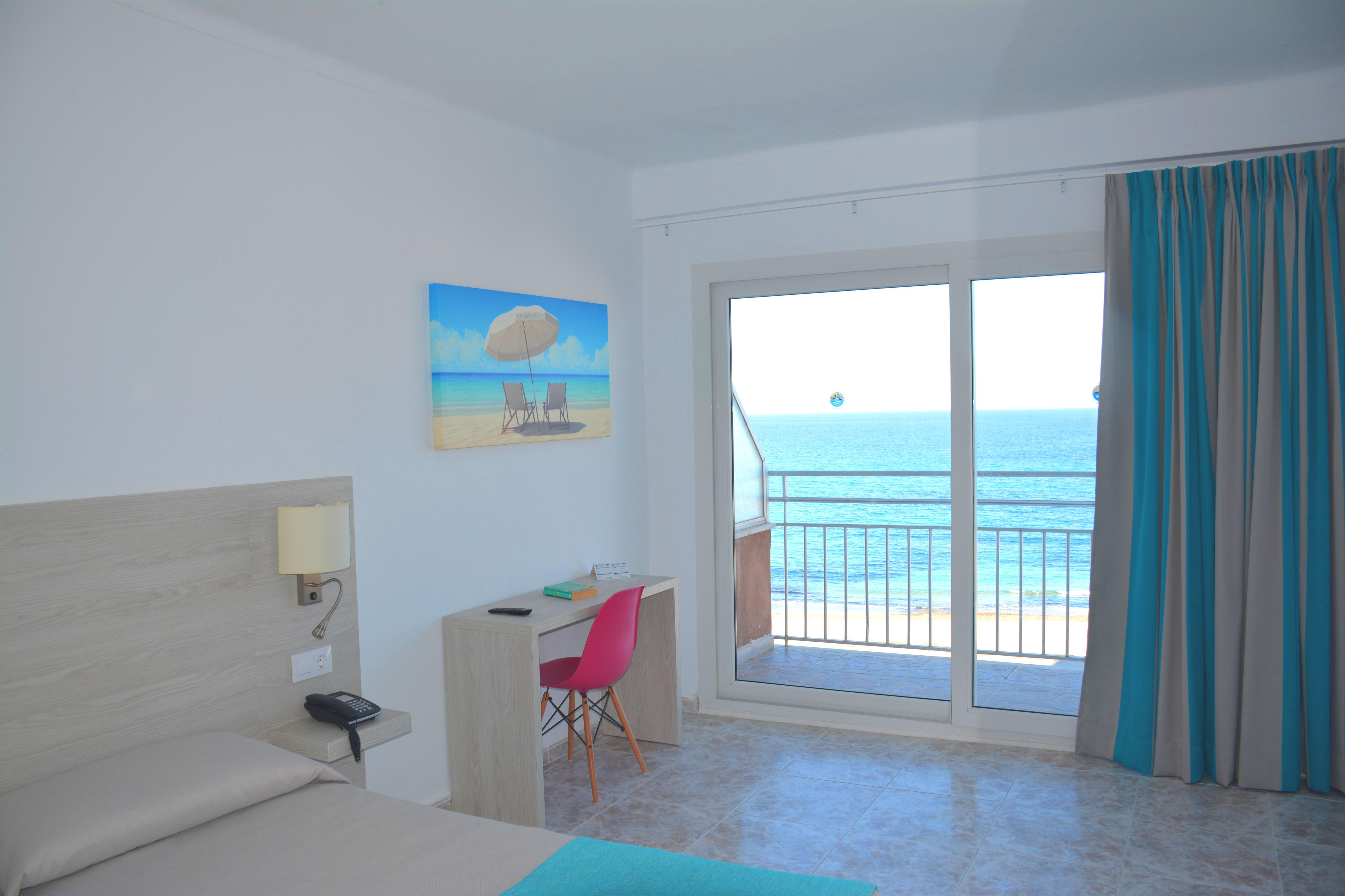 Apartamentos Playa Moreia S'illot Exteriér fotografie